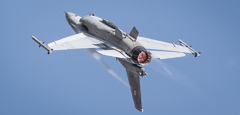 TRENING F-16 TIGER DEMO TEAM - AKADEMIA NIKONA